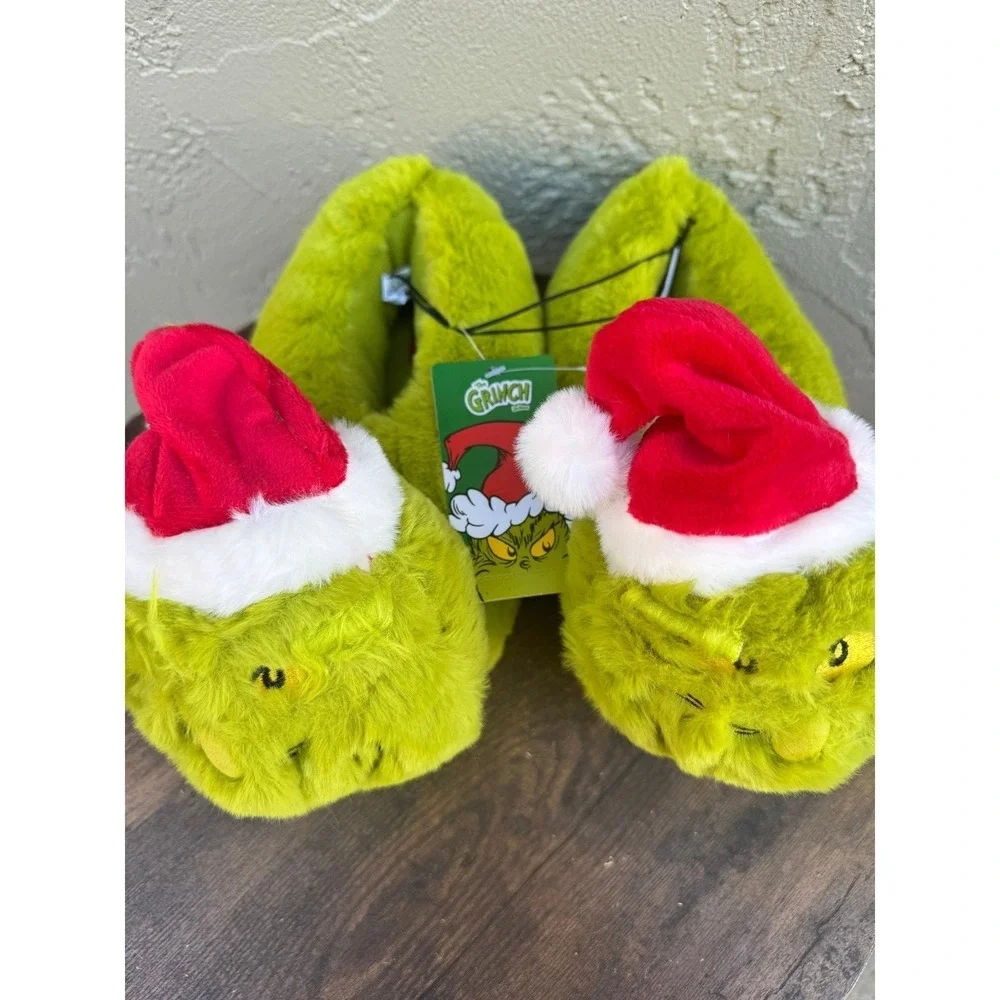 Grinch Holiday NEW Plush Kids Slippers Green Santa Hat Christmas Sz Small 9-10